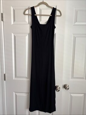 Classic Black Sleeveless Maxi Dress